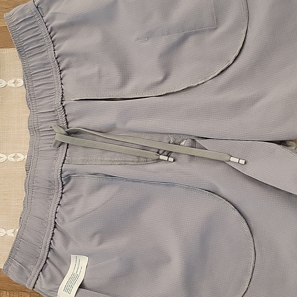 Tommy John men’s air flow short size medium - Picture 8 of 9